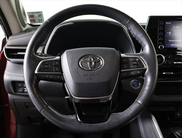 used 2020 Toyota Highlander Hybrid car, priced at $35,495