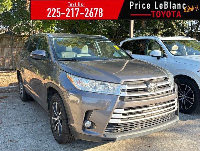 used 2018 Toyota Highlander car, priced at $18,668
