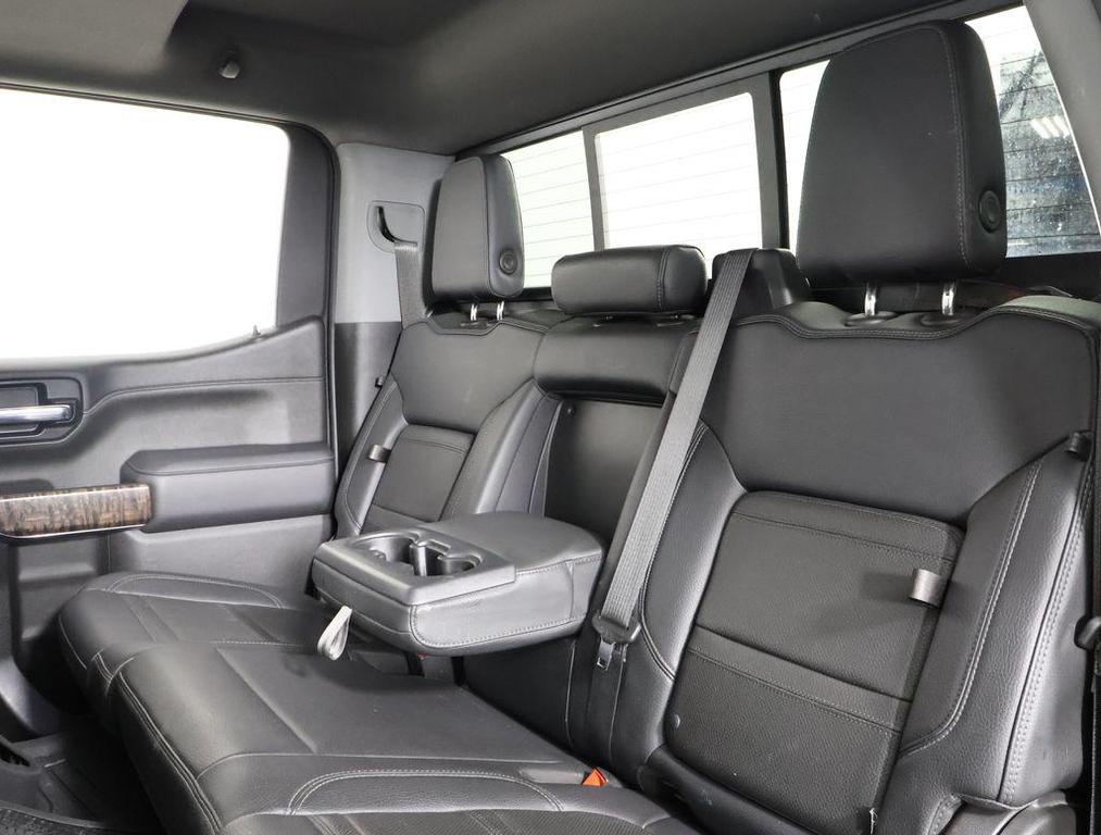 used 2022 GMC Sierra 1500 car, priced at $34,995