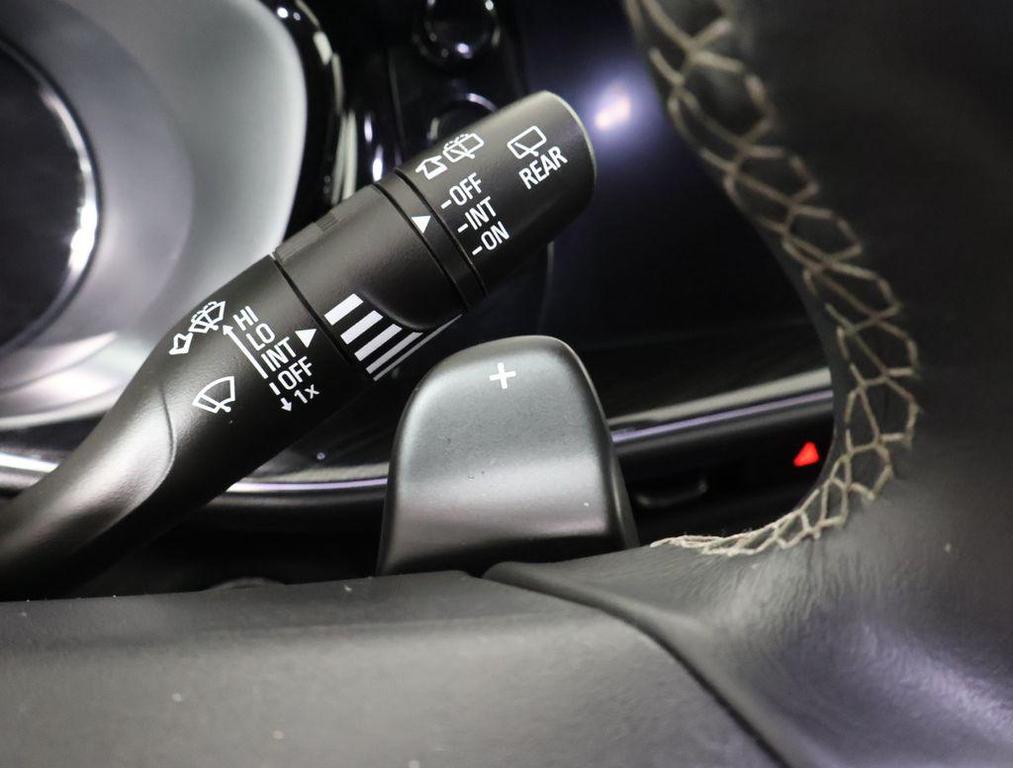 used 2023 Buick Envision car, priced at $21,995