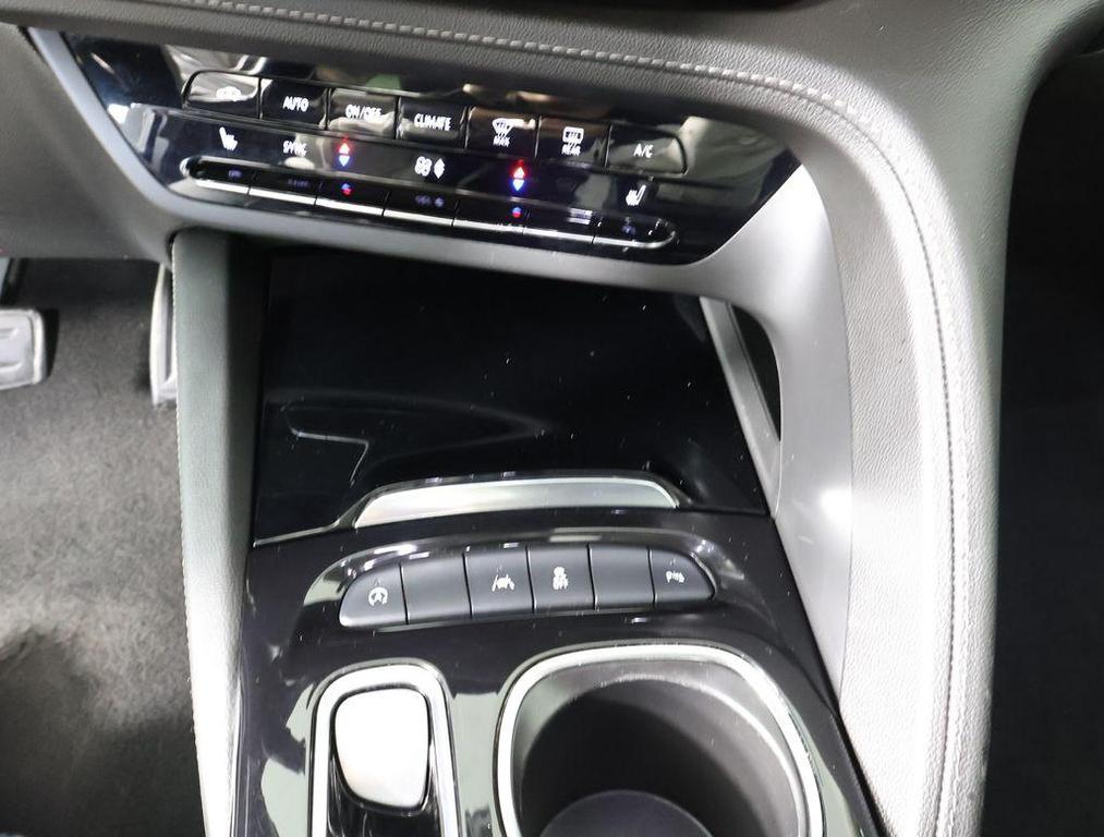 used 2023 Buick Envision car, priced at $21,995