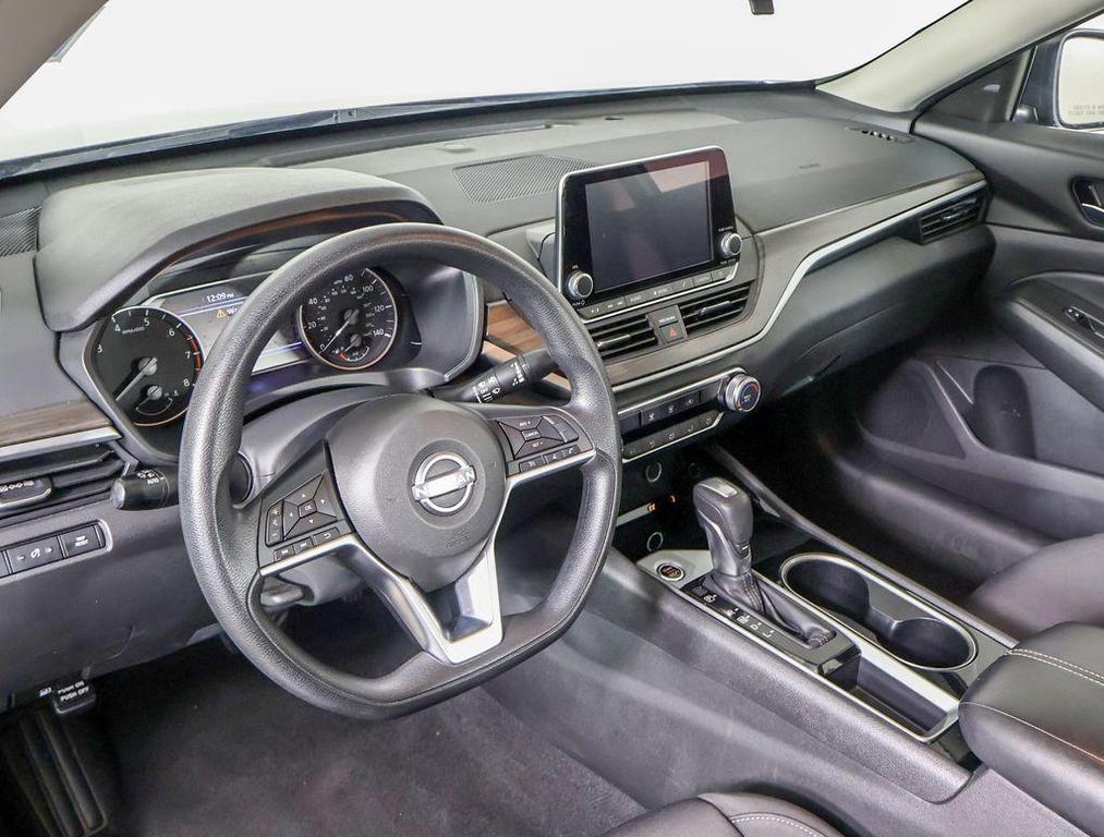 used 2024 Nissan Altima car, priced at $24,995