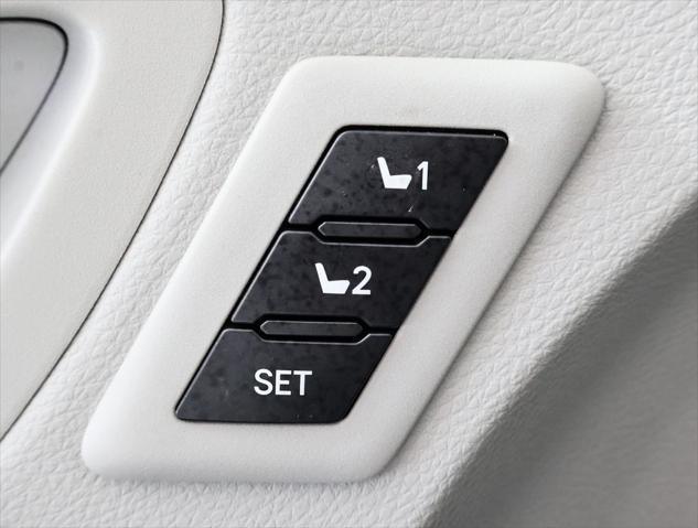used 2024 Toyota Sienna car, priced at $49,995