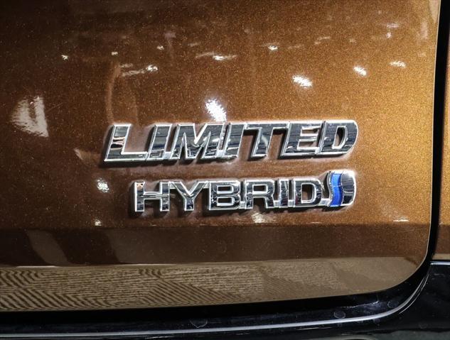 used 2024 Toyota Sienna car, priced at $49,995