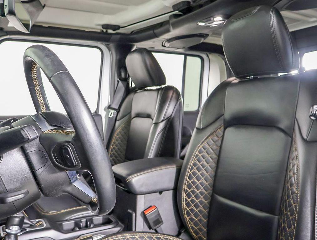 used 2022 Jeep Gladiator car, priced at $31,999