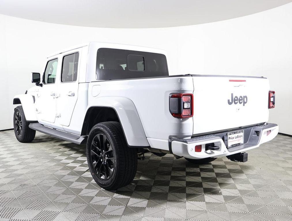 used 2022 Jeep Gladiator car, priced at $31,999