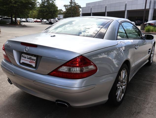 used 2007 Mercedes-Benz SL-Class car, priced at $15,995