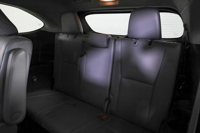 used 2022 Toyota Highlander car, priced at $33,995