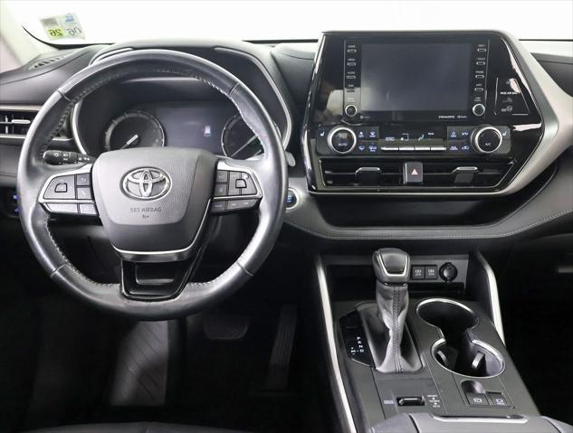 used 2020 Toyota Highlander car, priced at $19,995