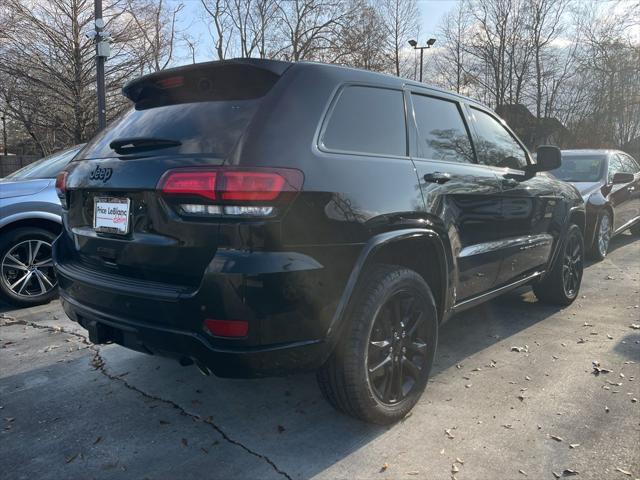 used 2022 Jeep Grand Cherokee car, priced at $28,395