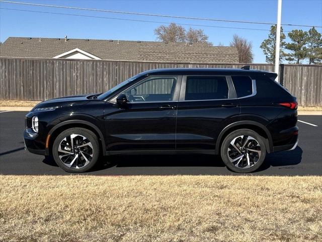 used 2023 Mitsubishi Outlander car, priced at $25,240