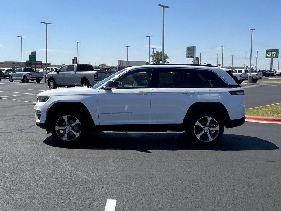 new 2024 Jeep Grand Cherokee car, priced at $56,670