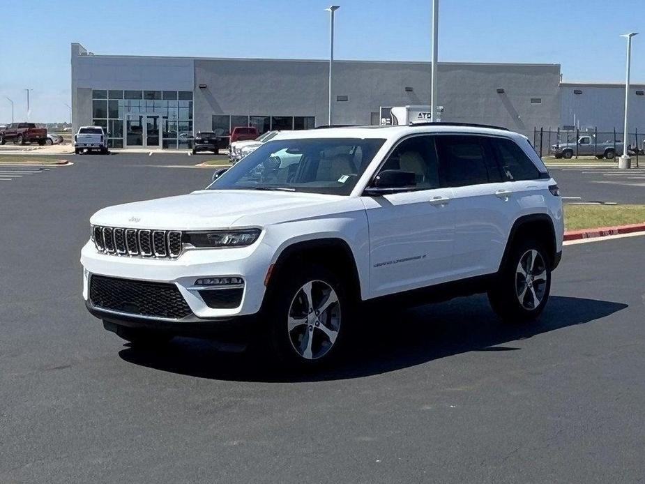 new 2024 Jeep Grand Cherokee car, priced at $56,670