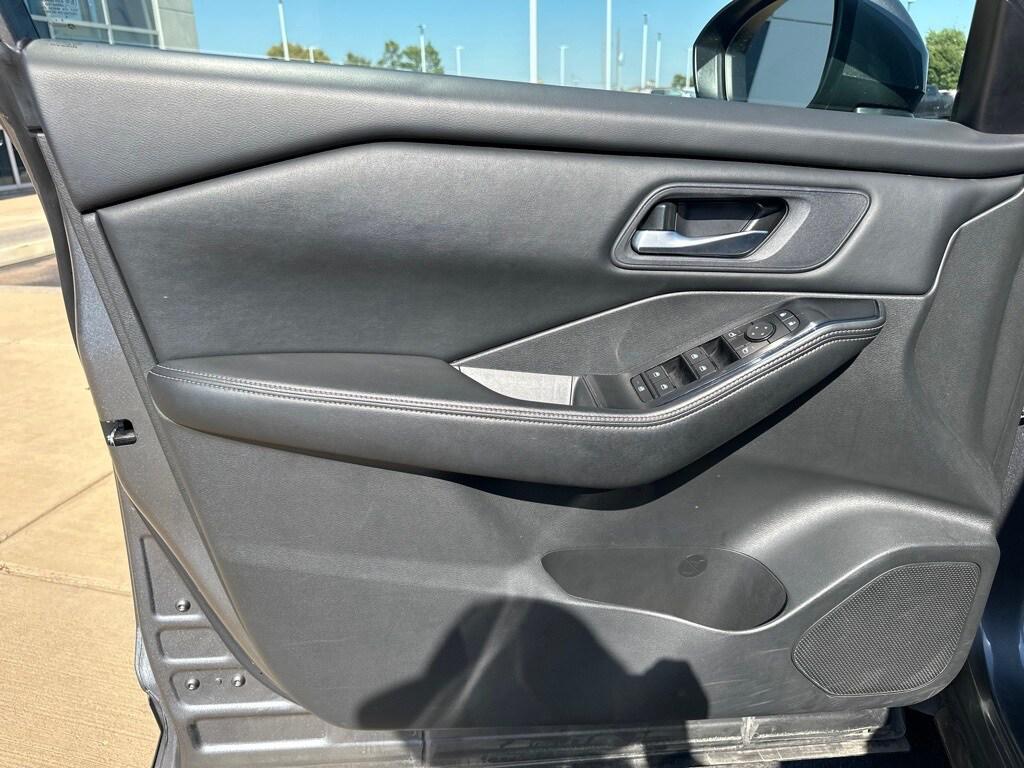 used 2024 Nissan Rogue car, priced at $22,988