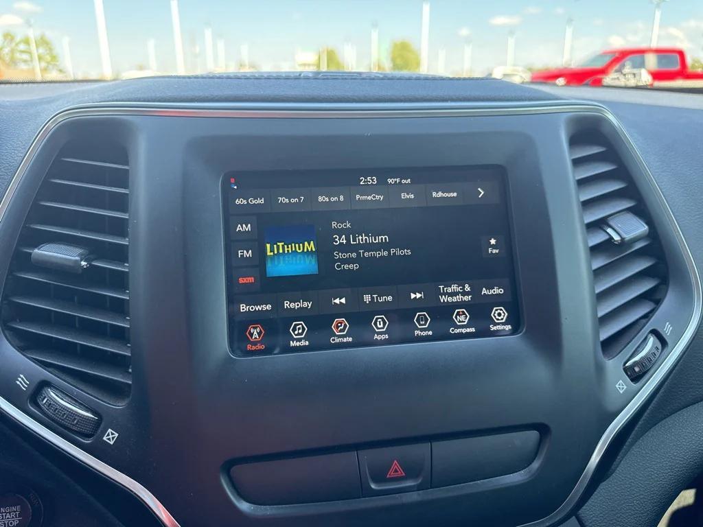 used 2019 Jeep Cherokee car, priced at $15,850