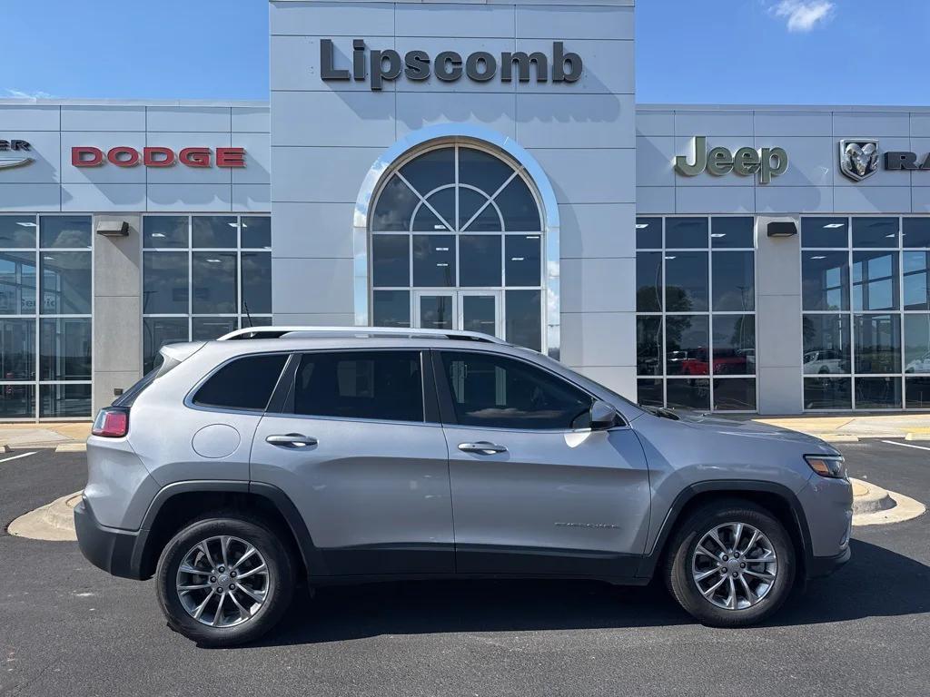used 2019 Jeep Cherokee car, priced at $15,850