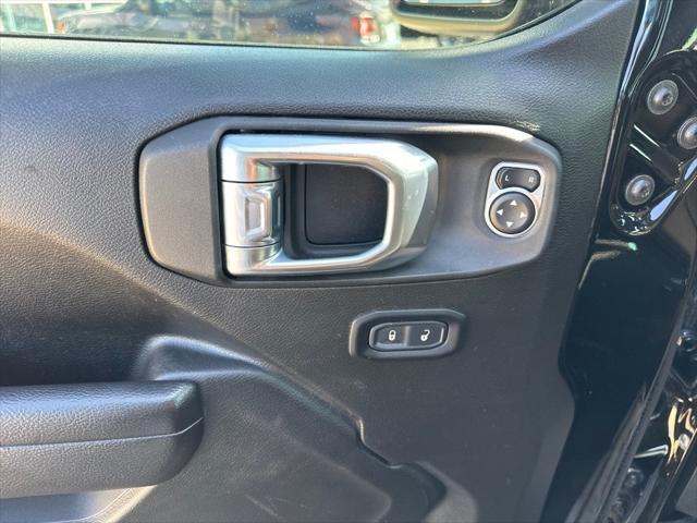 used 2023 Jeep Gladiator car