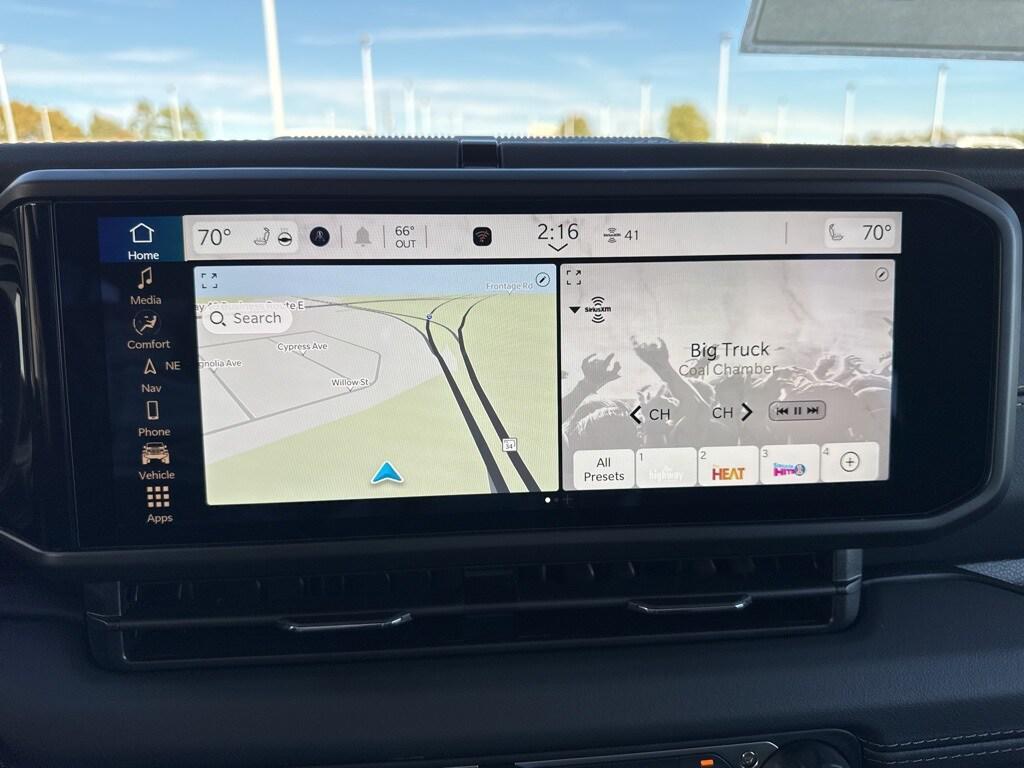 new 2025 Jeep Gladiator car, priced at $52,737