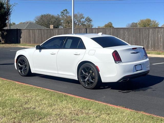 used 2022 Chrysler 300 car, priced at $25,581