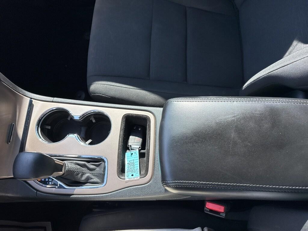 used 2017 Jeep Grand Cherokee car, priced at $14,000