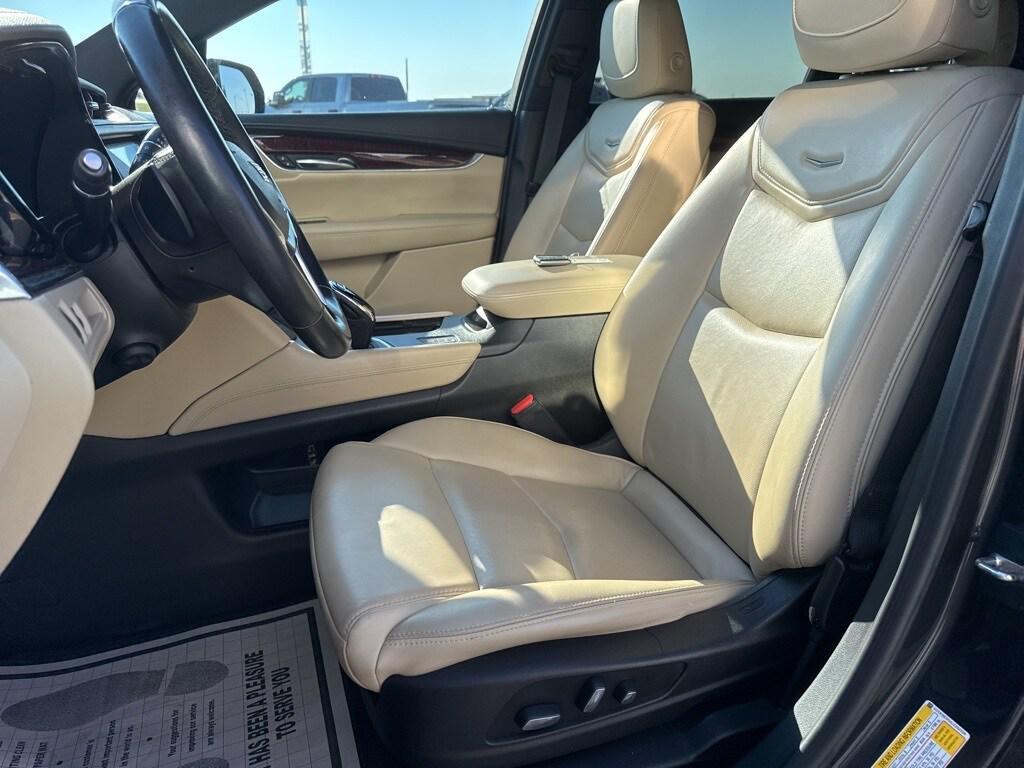 used 2018 Cadillac XT5 car, priced at $23,463