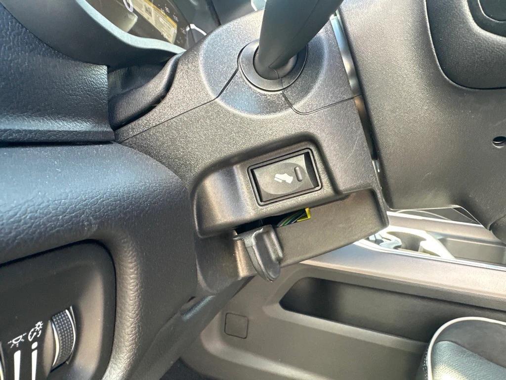 new 2025 Ram 2500 car, priced at $76,257