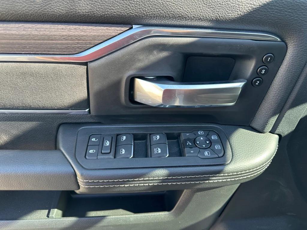 new 2025 Ram 2500 car, priced at $76,257