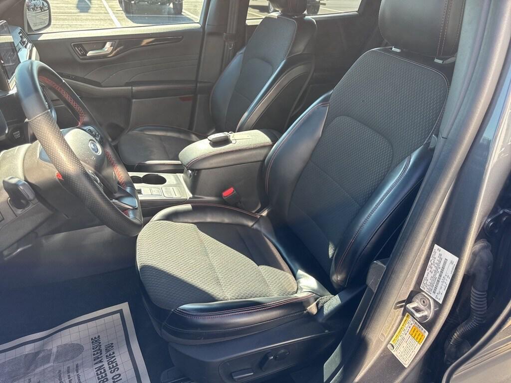 used 2024 Ford Escape car, priced at $22,940