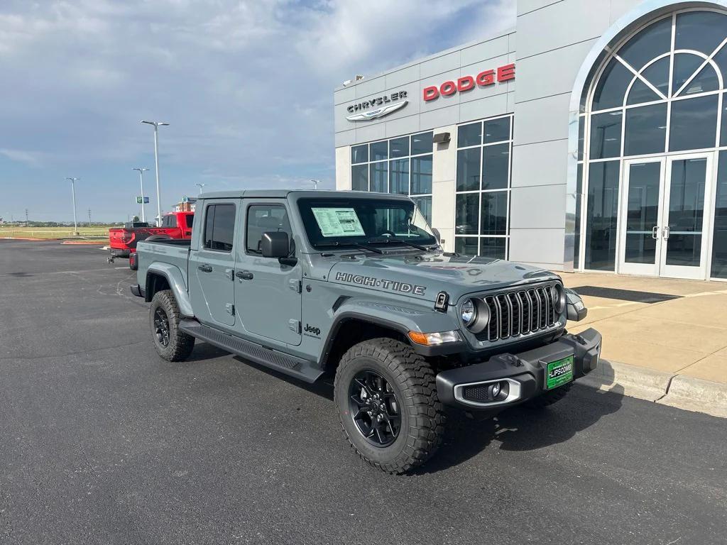 new 2025 Jeep Gladiator car, priced at $47,119