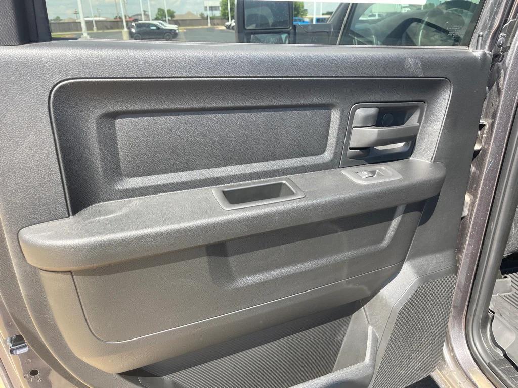 new 2025 Ram 2500 car, priced at $64,517