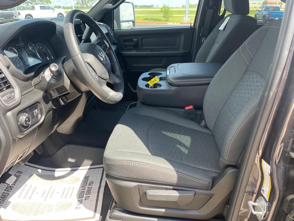 new 2025 Ram 2500 car, priced at $64,517