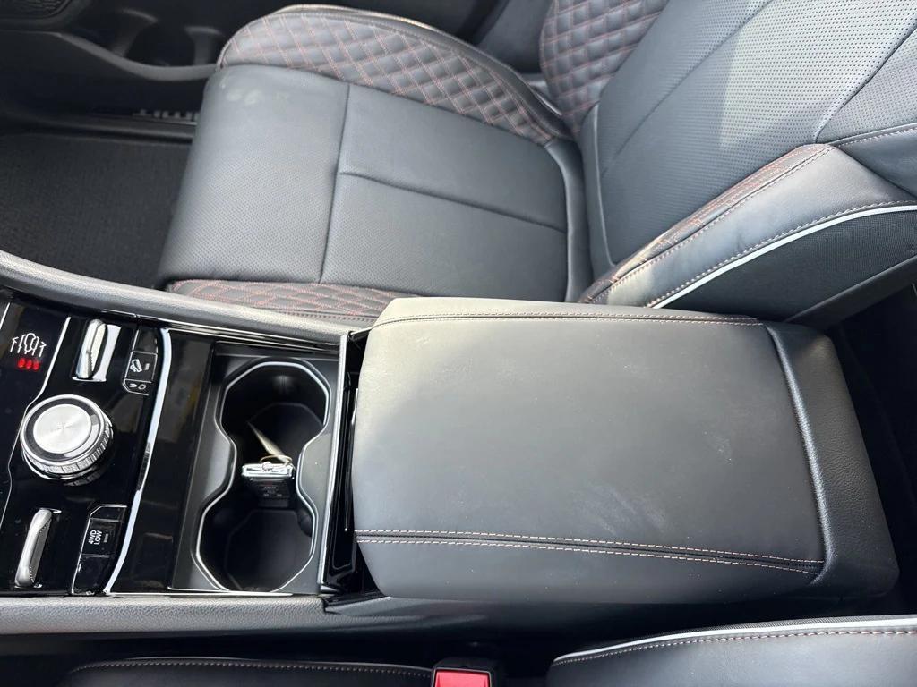 new 2025 Jeep Grand Cherokee car, priced at $60,268