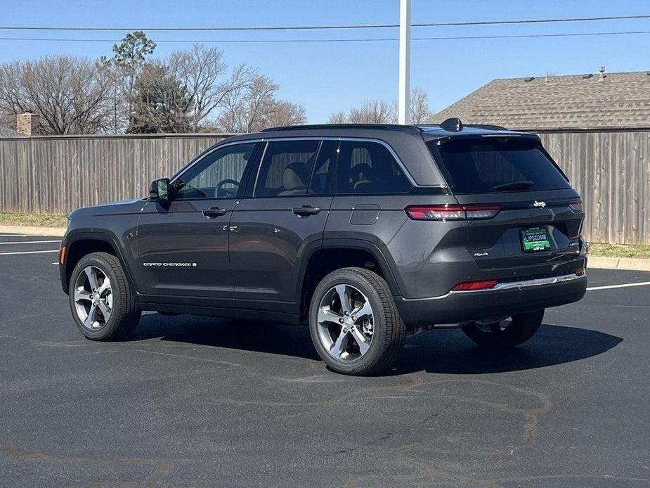 new 2024 Jeep Grand Cherokee car, priced at $53,735