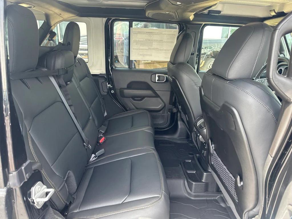 new 2025 Jeep Wrangler car, priced at $50,605