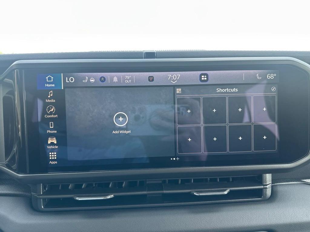 new 2025 Jeep Wrangler car, priced at $50,605