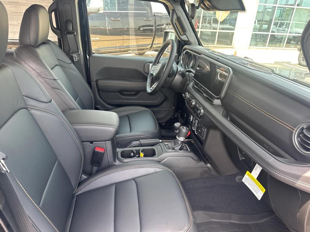 new 2025 Jeep Wrangler car, priced at $50,605