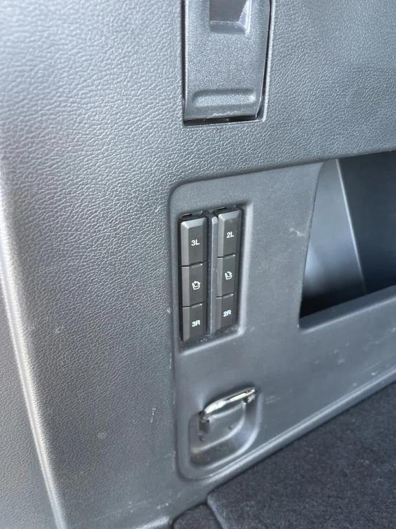 used 2024 Ford Expedition car, priced at $49,918