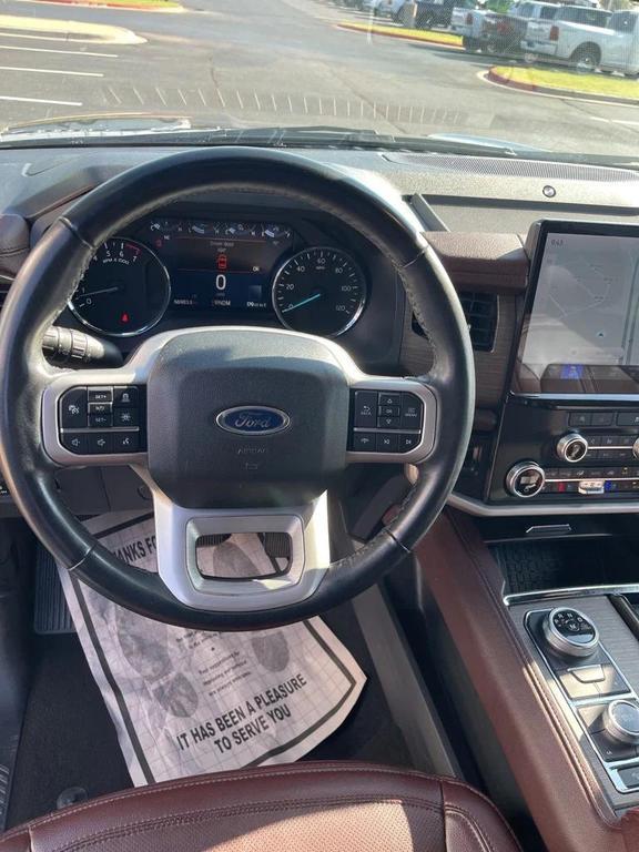 used 2024 Ford Expedition car, priced at $49,918