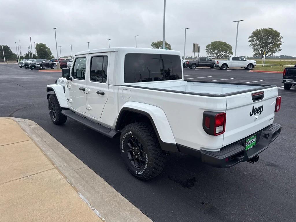new 2025 Jeep Gladiator car, priced at $49,019