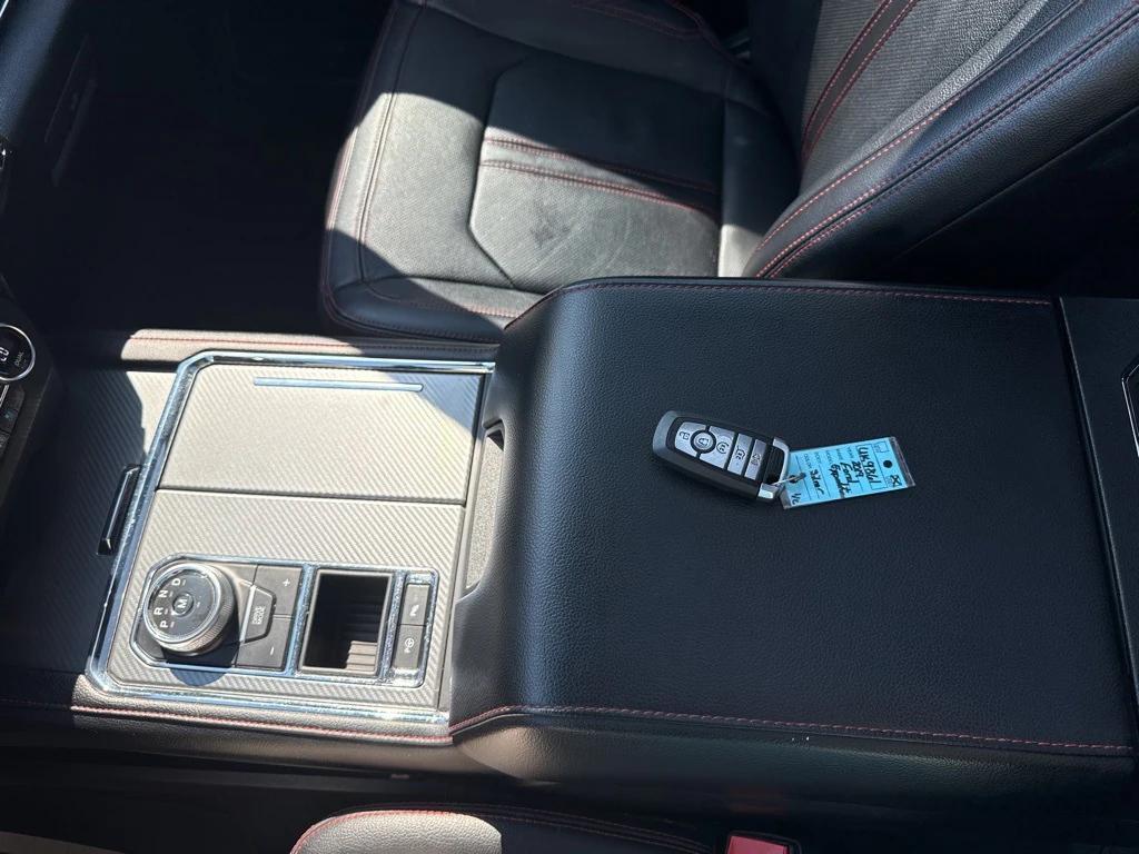 used 2019 Ford Expedition car, priced at $24,000