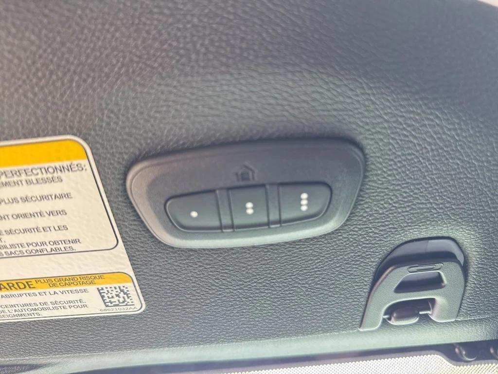 new 2025 Jeep Gladiator car, priced at $44,619