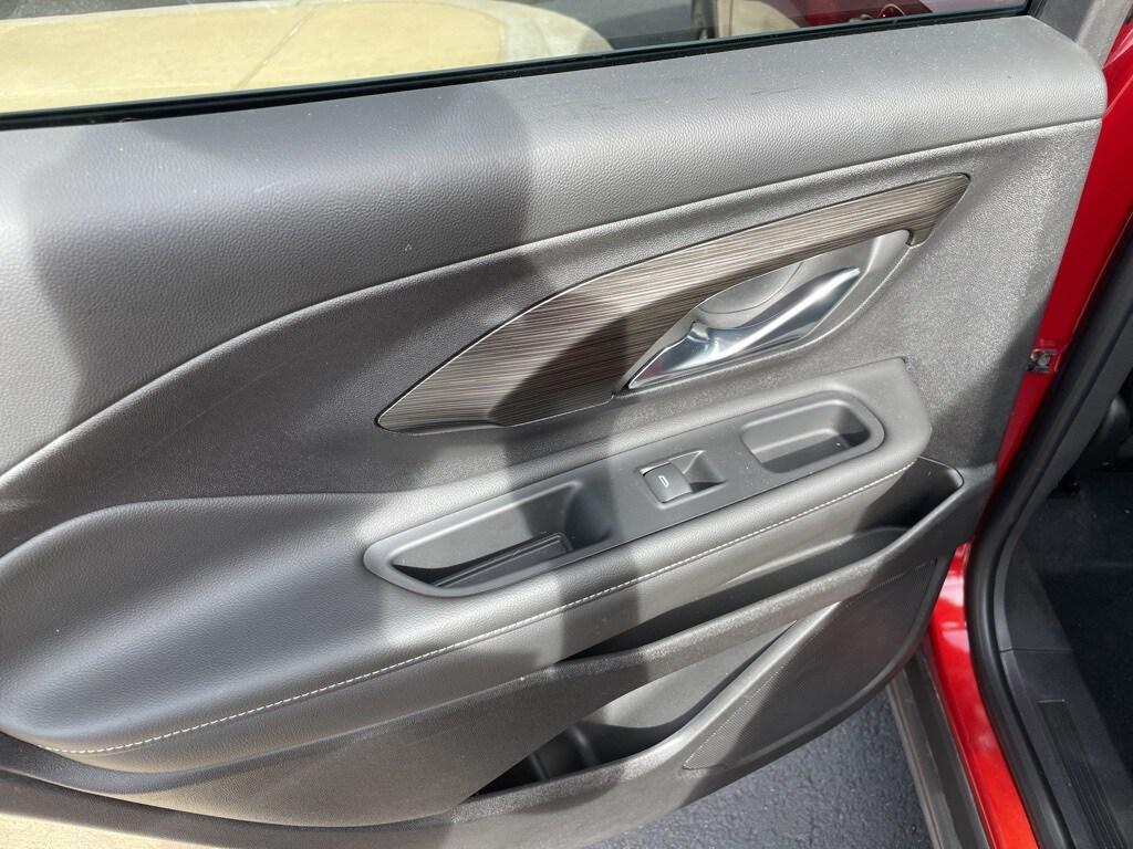 used 2024 GMC Terrain car, priced at $22,304