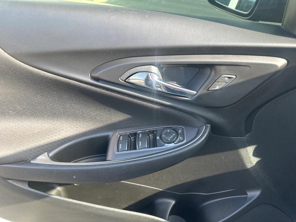used 2017 Chevrolet Malibu car, priced at $15,299