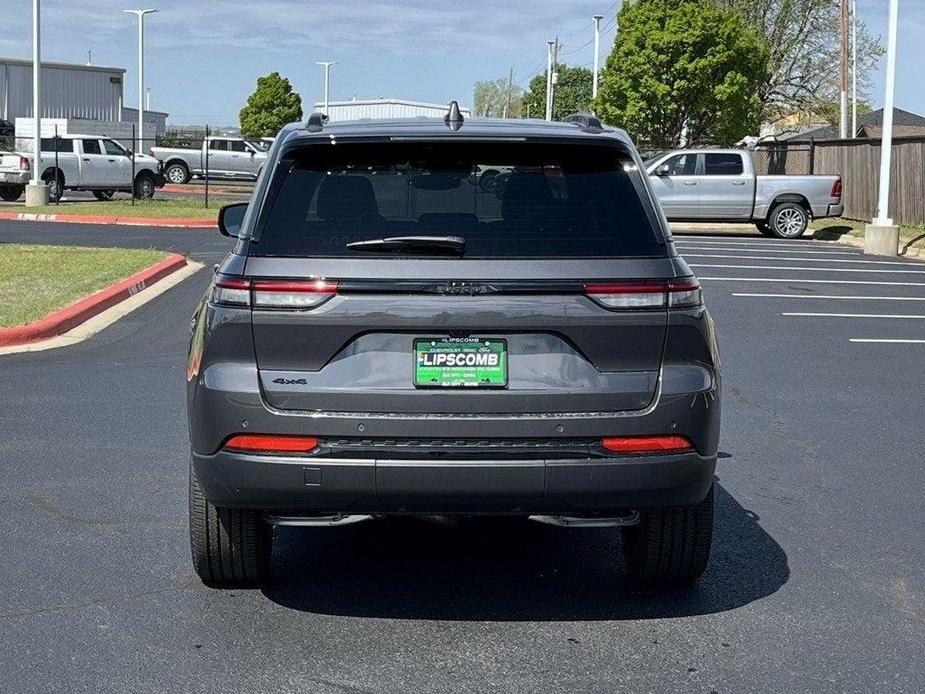 new 2024 Jeep Grand Cherokee car, priced at $46,532