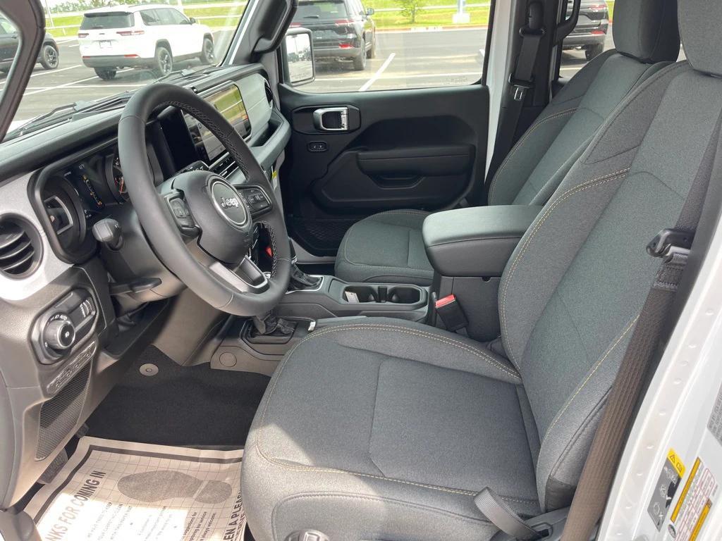 new 2025 Jeep Wrangler car, priced at $42,415