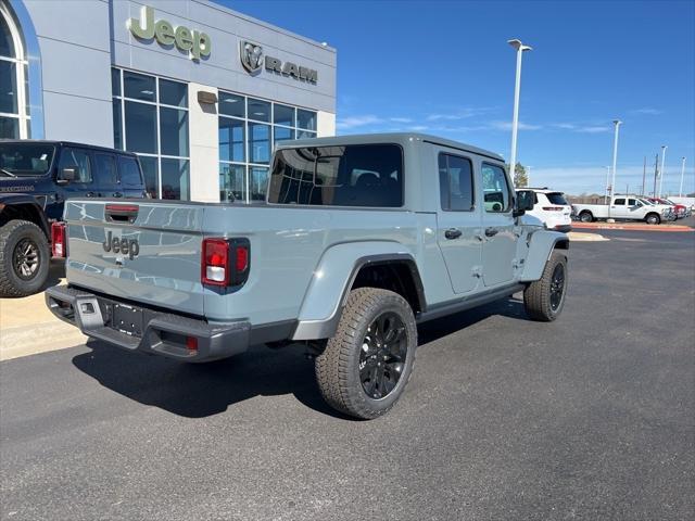 new 2025 Jeep Gladiator car, priced at $41,944