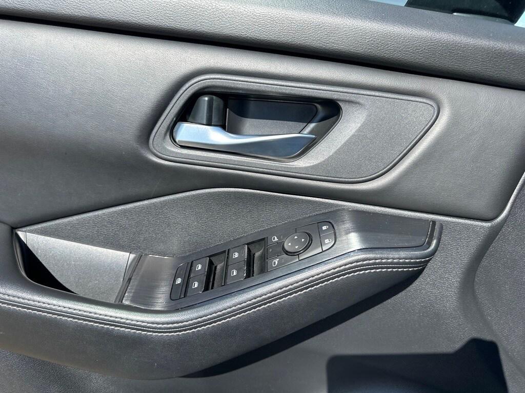 used 2024 Nissan Rogue car, priced at $23,988