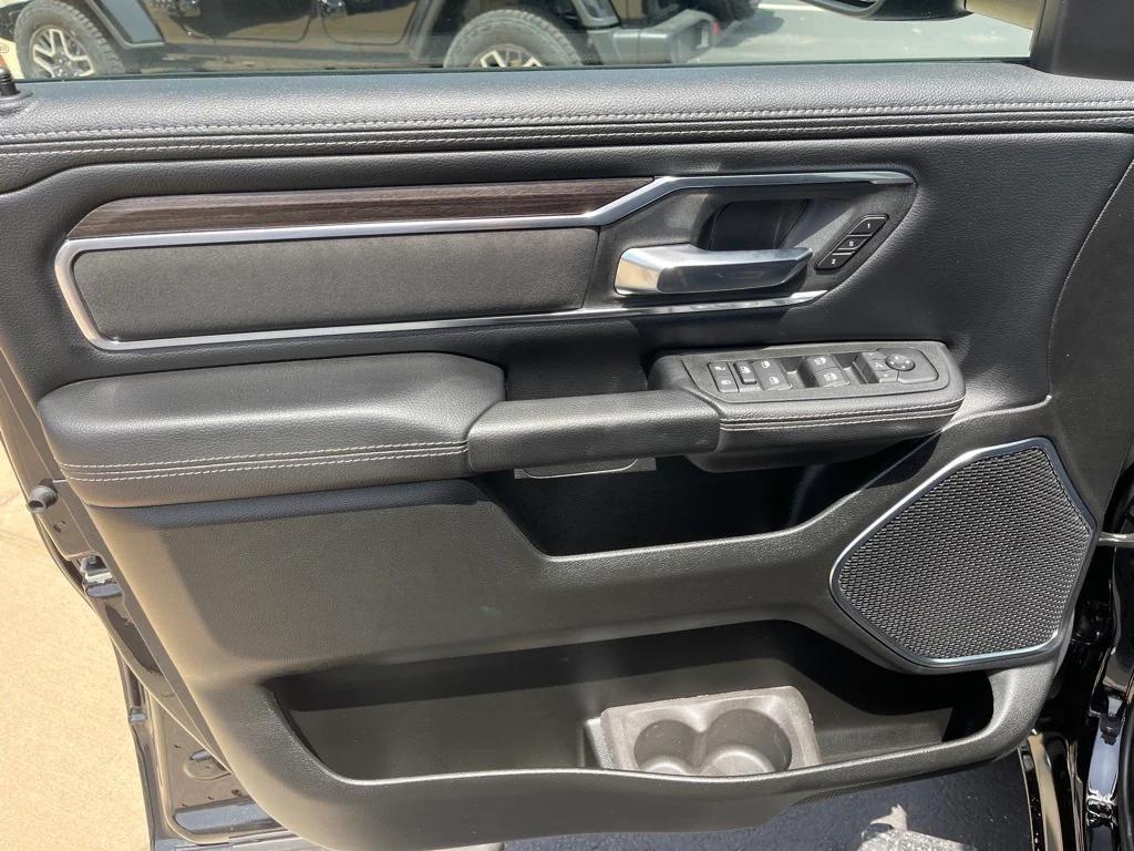 new 2025 Ram 1500 car, priced at $56,927