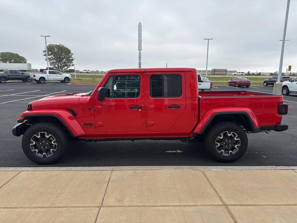 new 2025 Jeep Gladiator car, priced at $52,237