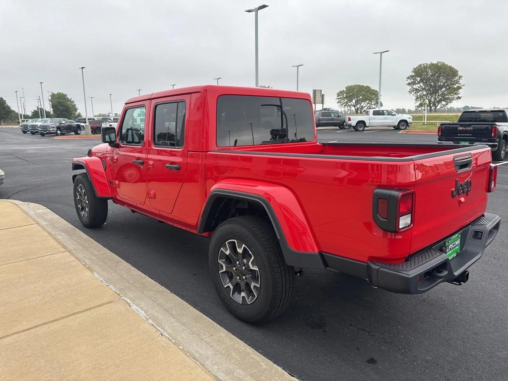 new 2025 Jeep Gladiator car, priced at $52,237